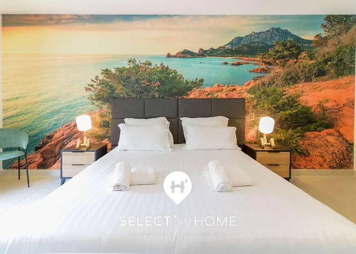 Villa Select'sohome - Avec Piscine, Et Babyfoot Pour 10 Personnes A Proximite De La D'aiguebelle ! - 5 Etoiles - Mandariniers Le Lavandou